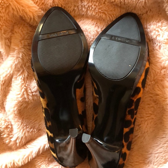 Nine West genuine cow hair leopard print heels - Picture 4 of 6